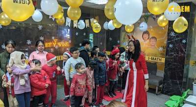 Giáng sinh thật vui và thật ấm cúng tại iGEM LEARNING